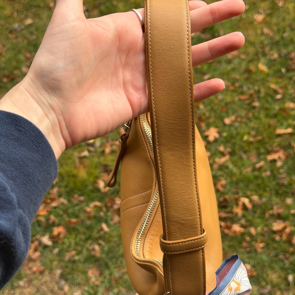 Coach Legacy Tan Leather Shoulder Bag VINTAGE - Picture 13 of 14